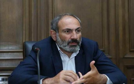 "Paşinyan KİV-ə nəzarət etmək istəyir"
